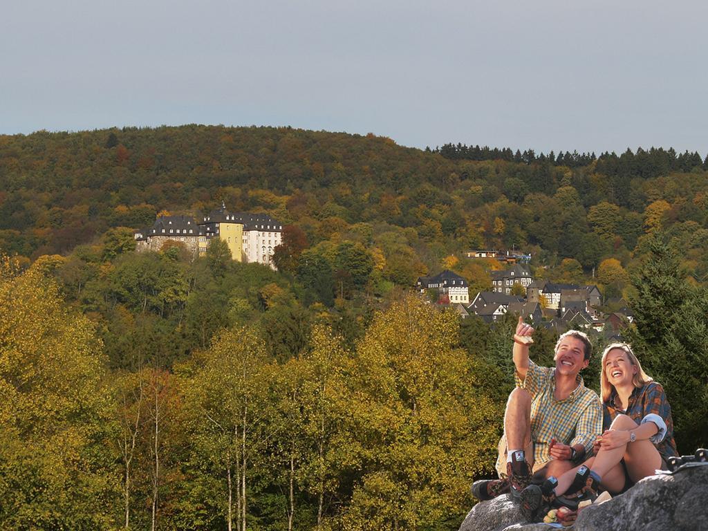 Hotel Zum Weissen Stein Kirchen  Dış mekan fotoğraf