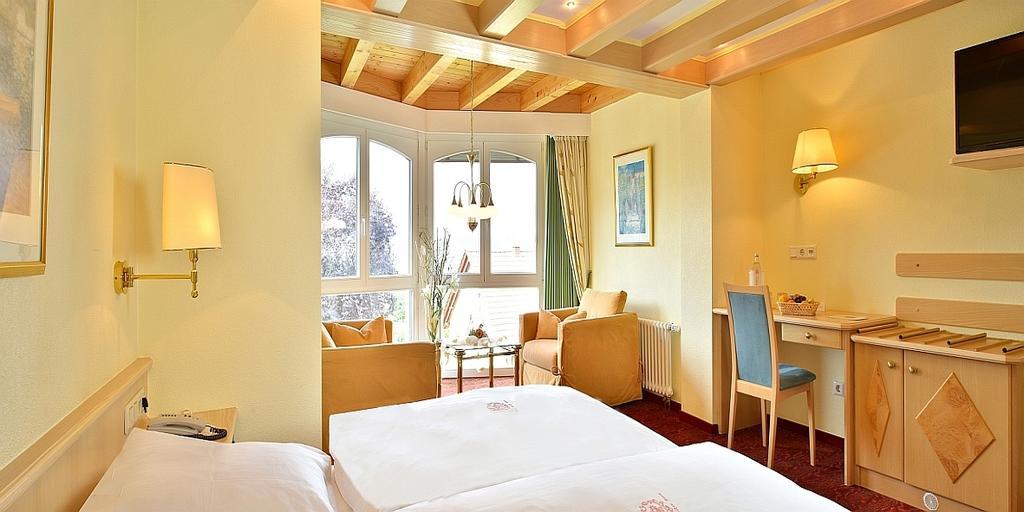 Hotel Zum Weissen Stein Kirchen  Oda fotoğraf