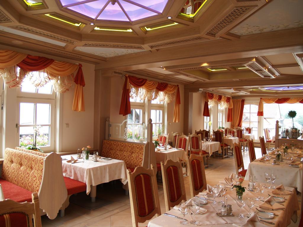 Hotel Zum Weissen Stein Kirchen  Dış mekan fotoğraf