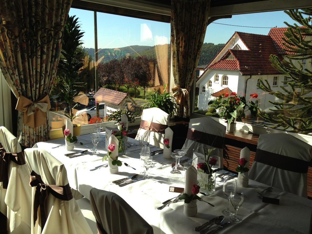 Hotel Zum Weissen Stein Kirchen  Dış mekan fotoğraf